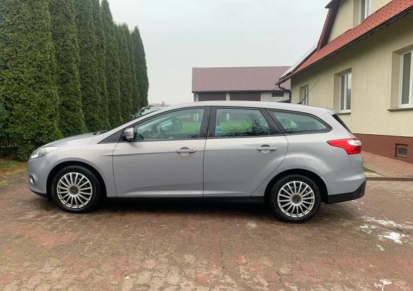 Ford Focus cena 15900 przebieg: 262000, rok produkcji 2011 z Kielce małe 191